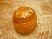 Házi jellegő gömb kenyér 